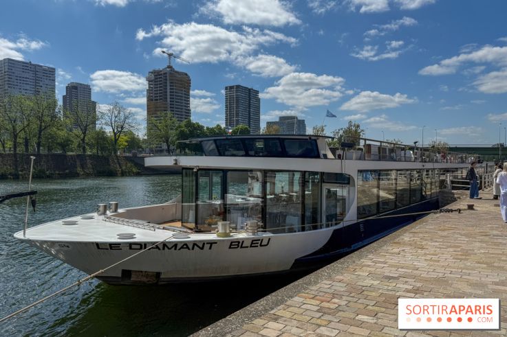 Brunch croisière à volonté sur la Seine – Le Diamant Bleu Paris