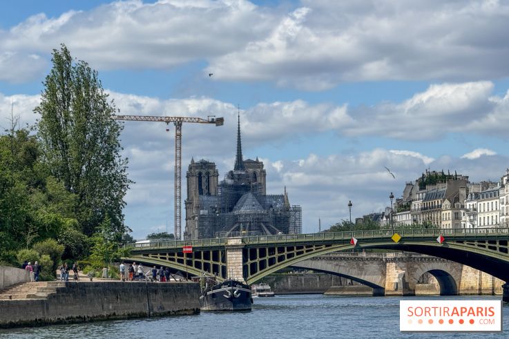 Brunch croisière à volonté sur la Seine – Le Diamant Bleu Paris