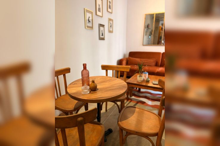 Rosa Rosam Rosae : un nouveau salon de thé cosy niché à Montmartre. 