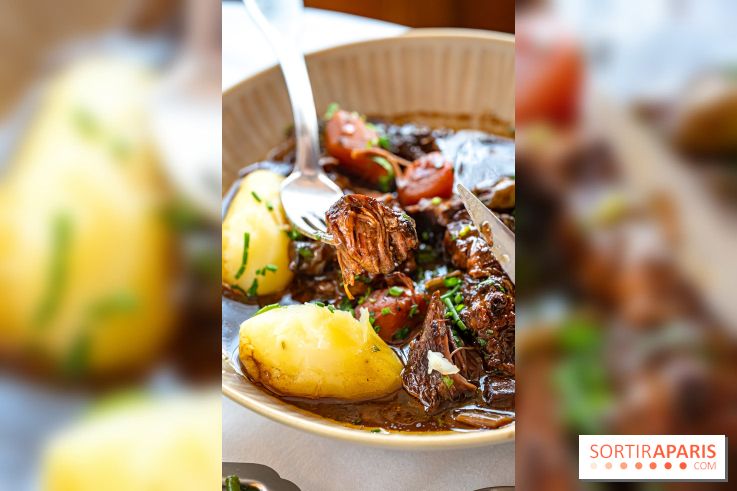 Margaux, le restaurant français typique, face à la Tour Eiffel - A7C09298