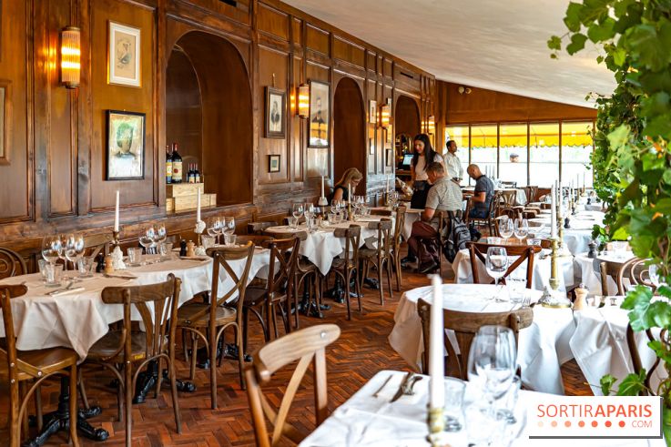 Margaux, le restaurant français typique, face à la Tour Eiffel - A7C09239