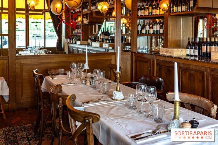 Margaux, le restaurant français typique, face à la Tour Eiffel