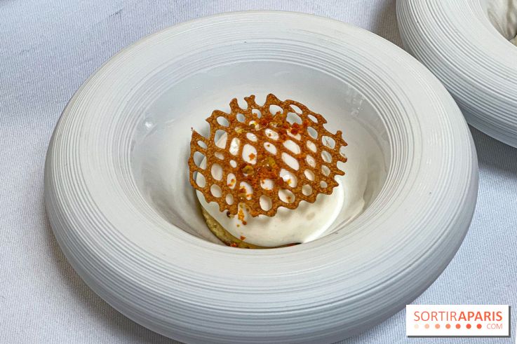 Tea Time griffé Chaumet au Peninsula Paris : le miel sublimé sous toutes ses formes par Anne Coruble - image00007