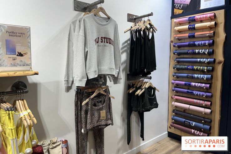 YUJ, les cours de yoga sous lumière infrarouge - nos photos - 02602DF0 98B7 405D B69E 1A46D2BD6EE3