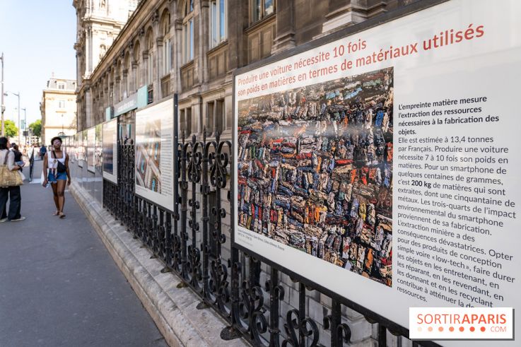 Hôtel de Ville - De Paris à Belem - Forêt Urbaine - Obey  - A7C03049