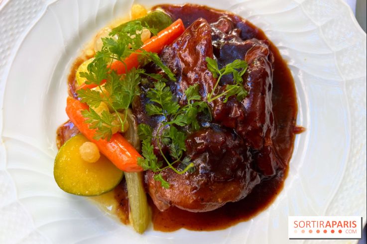 Patio terrasse La Réserve Paris - Agneau confit