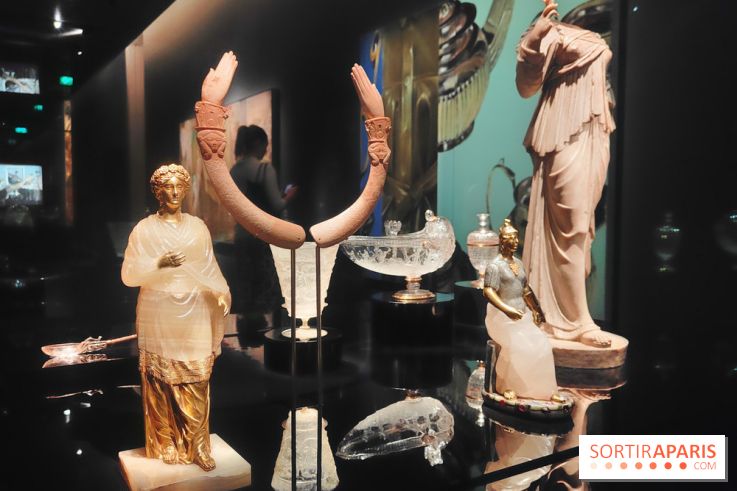 Les sept sens célestes : l'exposition qui mélange les genres et les époques à l'Hôtel de la Marine - fotor 1750929283509