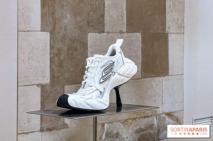 Balenciaga by Demna : l'exposition mode évènement (et gratuite !) au siège du groupe Kering - image00019