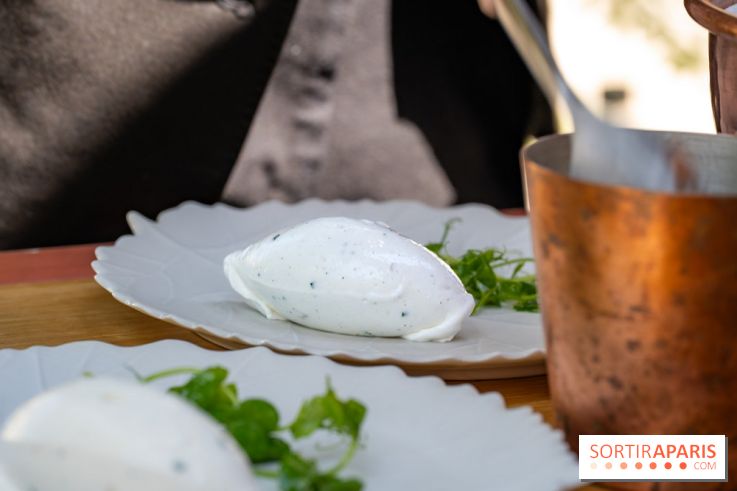 Restaurant Papylles à Bois-le-Roi - les photos - Notre Fontainebleau Echalote et ciboulette dessert