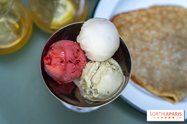 La Flottille, la guinguette dans le parc du Château de Versailles - A7C03425