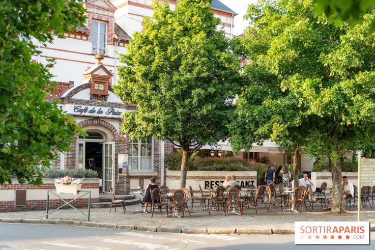 Le Café de la Paix à Bourron-Marlotte - 77 - A7C02630