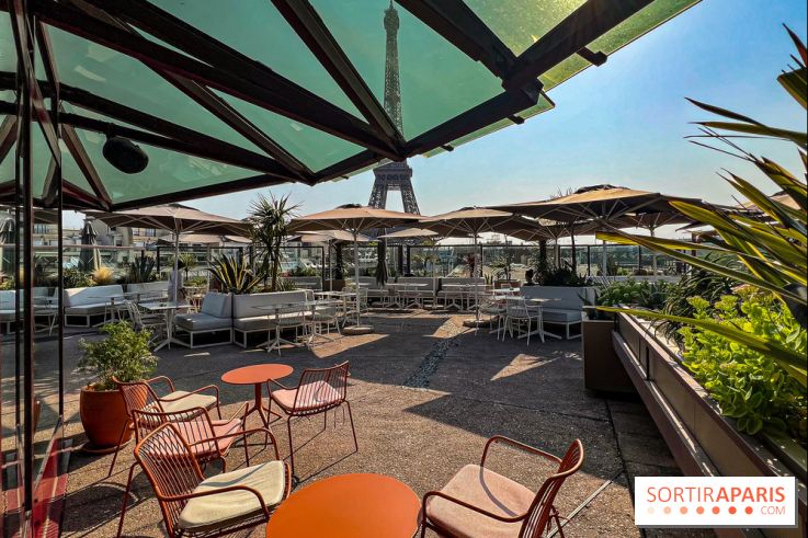Bar Les Ombres : cocktails & tapas sur le rooftop du Musée du Quai Branly avec vue sur la tour Eiffel