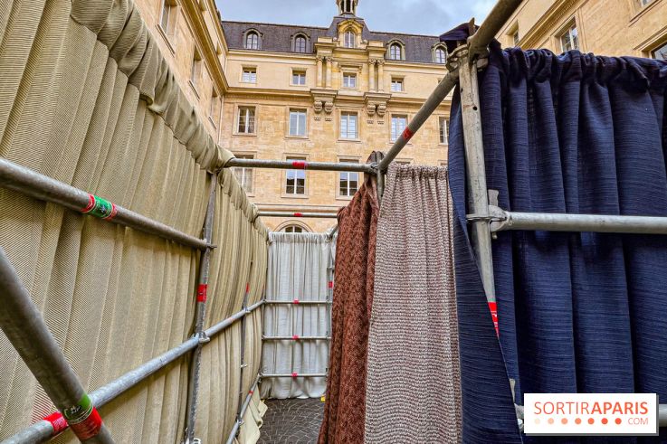 Paris Design Week 2025 : Le Labyrinthe, l'installation monumentale et mode à l'Hôtel de la Marine