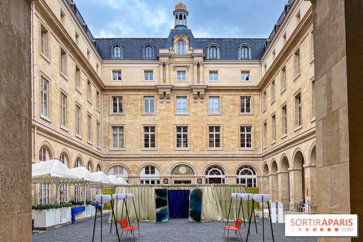 Paris Design Week 2025 : Le Labyrinthe, l'installation monumentale et mode à l'Hôtel de la Marine