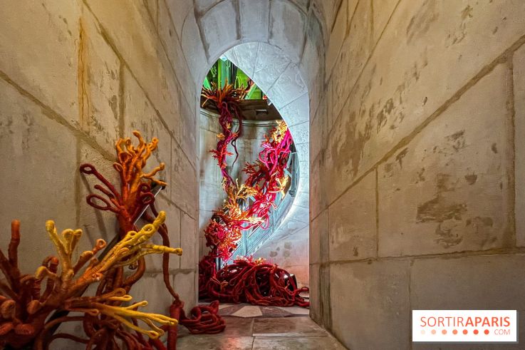 Paris Design Week 2025: une œuvre textile s'invite dans la Colonne de Juillet, place de la Bastille - IMG 7328 jpg