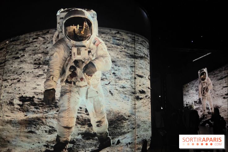 Destination Lune : un voyage immersif dans les étoiles à l'Atelier des Lumières - photos