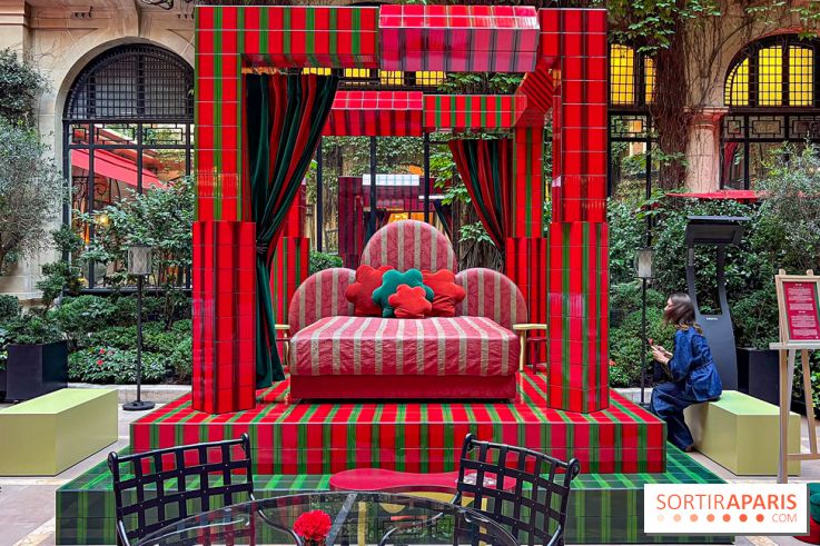 Plaza Athénée : une installation design XXL gratuite signée Uchronia exposée dans la cour du palace - IMG 1185 jpg 2