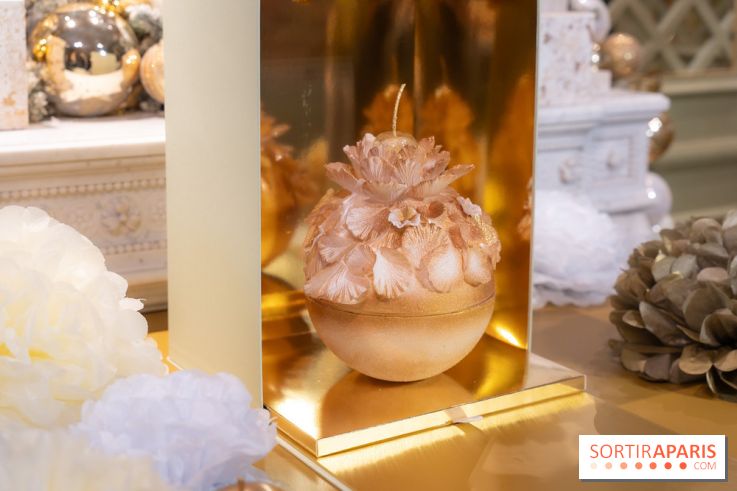 Les bûches et créations de Noël et fêtes de Ladurée 2025