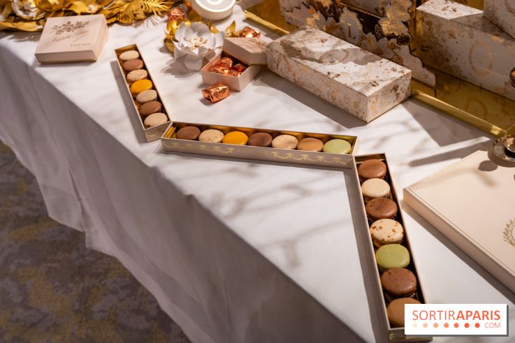 Les bûches et créations de Noël et fêtes de Ladurée 2025