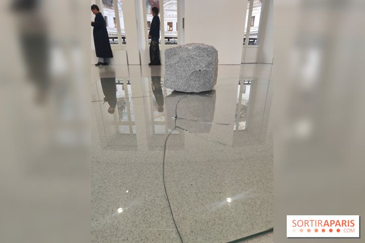 Minimal, quand l'art va à l'essentiel : l'exposition de la Bourse de Commerce se dévoile