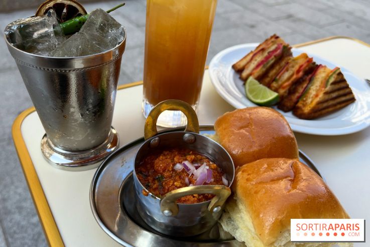 Mumbai Café - Brioches et curry de poulet