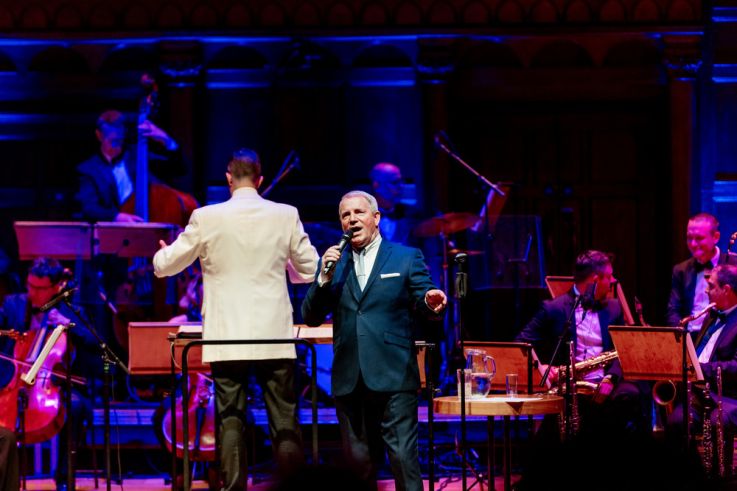 Concert hommage à Frank Sinatra : The Voice is Back à la Salle Pleyel - Image   Stephen Triffitt (25) xxx