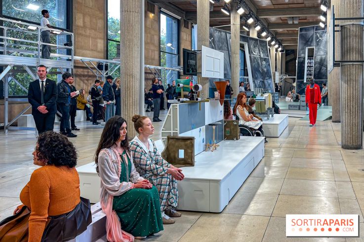 Art Basel Paris 2025: 30 Blizzards, l'exposition gratuite d'Helen Marten et Miumiu au Palais d’Iéna - 10F51CCE 8609 4806 8943 4A21AA97ADB8