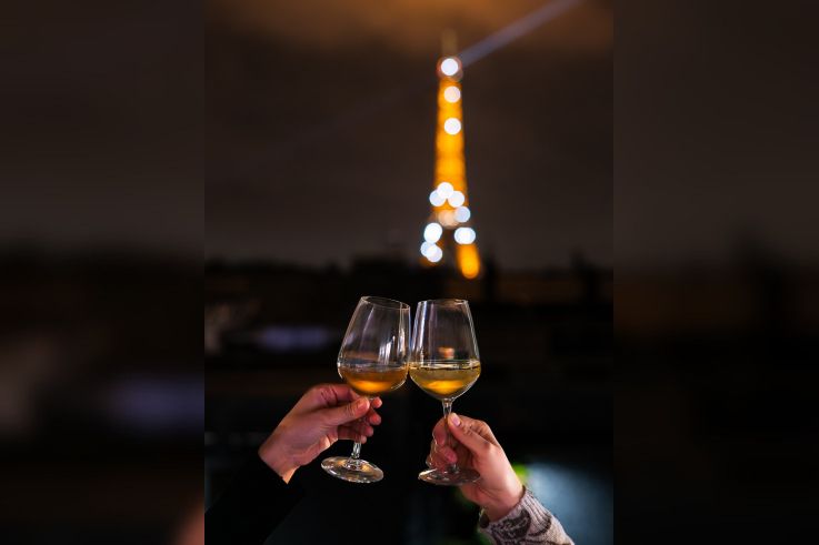 Un hiver ensoleillé au sommet de Paris sur le Rooftop Eylau Paris