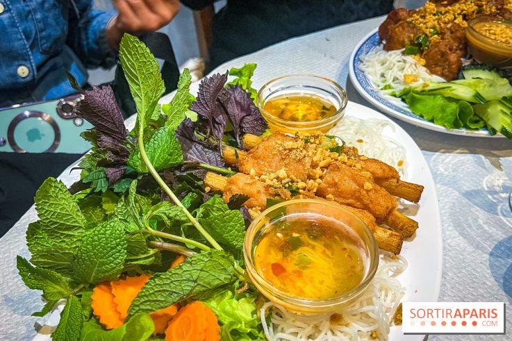 Le Bambou restaurant vietnamien Paris 13e - photos - CHẠO TÔM Brochettes de crevettes à la canne à sucre