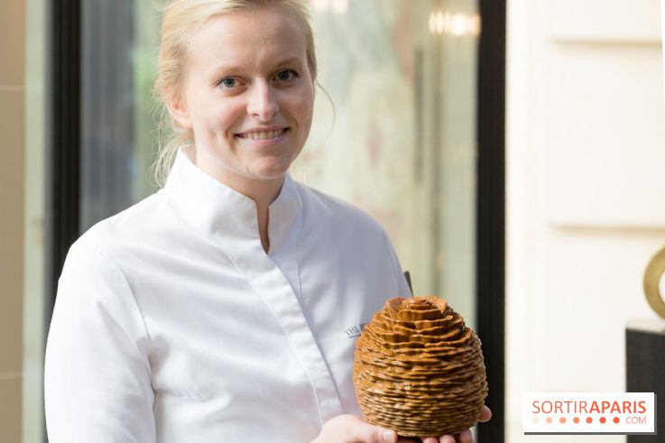 La Bûche de Noël du Péninsula 2025 : Joyaux des Pins - A7C07894