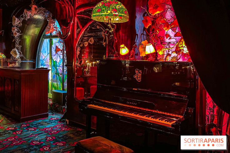 La Parenthèse Belle Époque : bar à champagne éphémère, plat signature et piano live chez Maxim's  - BFBCC953 B096 4C30 807F 03597EBF8730
