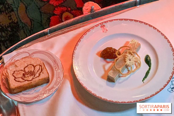 La Parenthèse Belle Époque : bar à champagne éphémère, plat signature et piano live chez Maxim's  - DDB4B513 4375 4771 A0D0 B8B4FE6B75C6