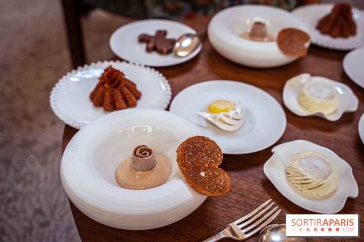 Le tea time de Noël du Peninsula 2025 - A7C07918