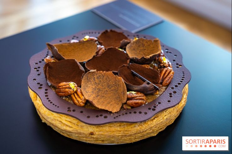 Bûche de Noël Opéra Garnier de la Maison du Chocolat 2025 - photos - A7C07783