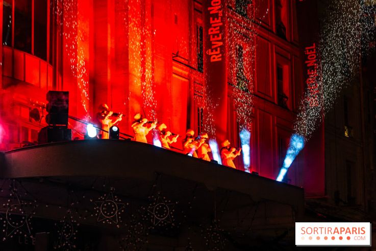 Inauguration des vitrines de Noël du BHV Marais à Paris 2025 avec Vincent Niclo et Vitaa - photos - A7C01314
