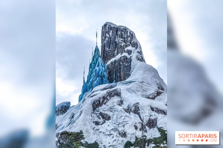 World of Frozen - Montagne Palais de Glace