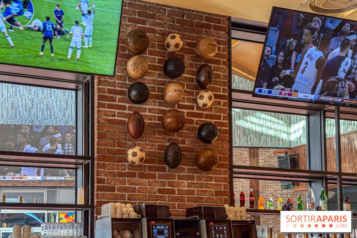 Sports Bar & Lounge Disney Village : le bar immersif pour suivre tous les matchs en direct - IMG 2071