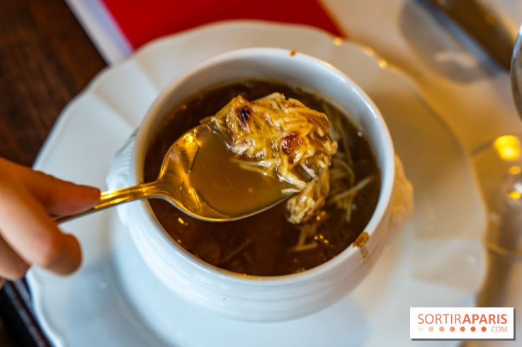 Le petit bouillon de la gare à Asnières-sur-Seine - photos - soupe à l'oignon