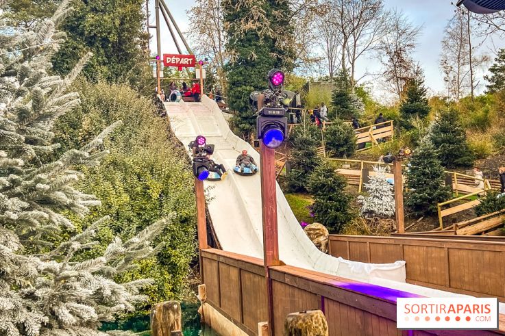 Noël au Parc Astérix 2025, patinoire et marché de Noël  - IMG 7498