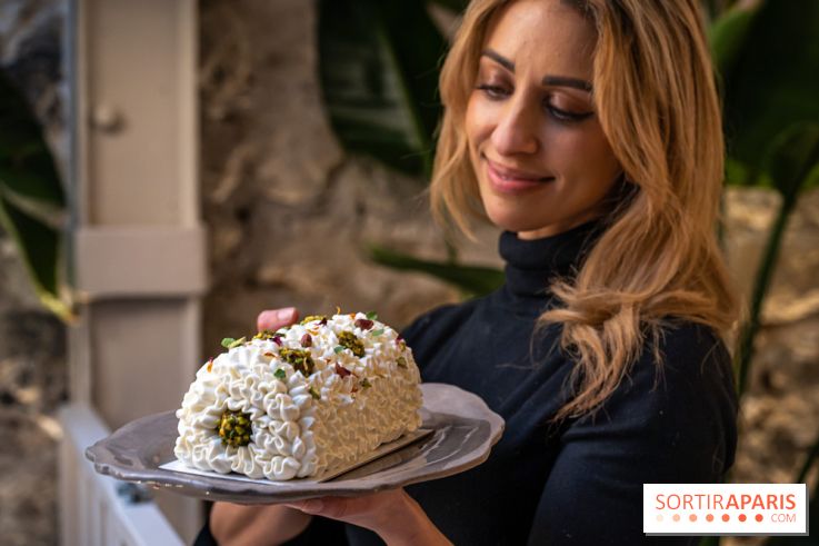 Bûche de Noël Paris-Brest pistache et tropicale de Nour Kandler - Lalla Coffee - A7C02406