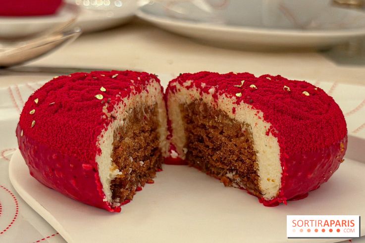 Noël 2025 au Plaza Athénée : tea time festif en famille, patinoire enchantée et chalet-raclette - IMG 4369