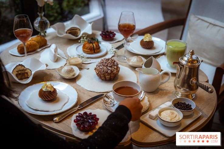 Le tea time de Noël du George V 2025, les photos