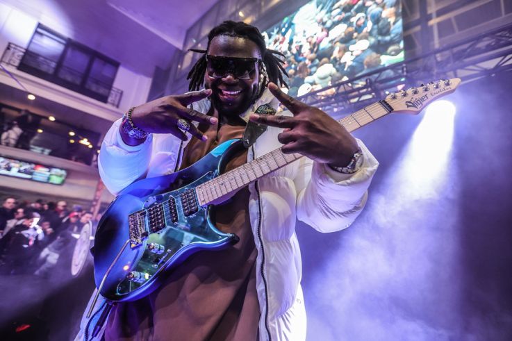 La Folie Douce : trois dimanches festifs à Paris-Vincennes - BV 20250119170325BV  7490