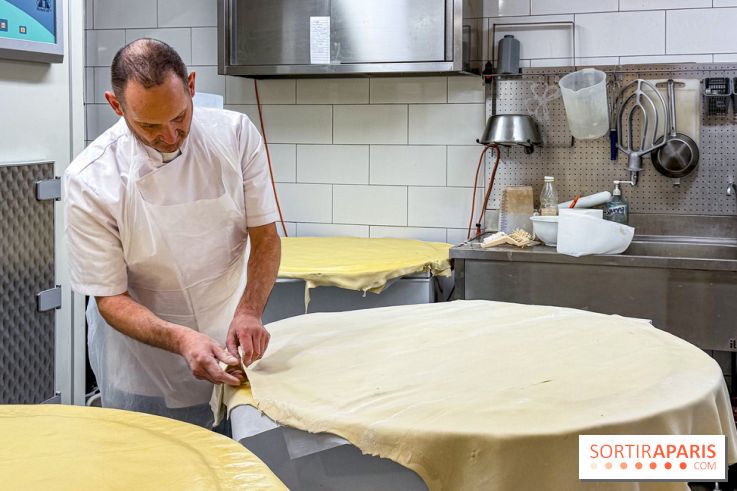 La Galette des Rois 2026 de l'Élysée, fabriquée par la Boulangerie Le Moulin de la Croix Nivert - IMG 7315