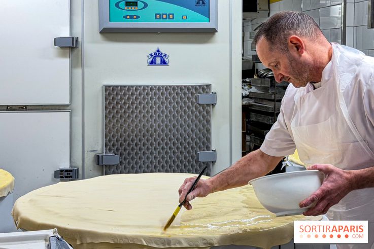 La Galette des Rois 2026 de l'Élysée, fabriquée par la Boulangerie Le Moulin de la Croix Nivert - IMG 7327