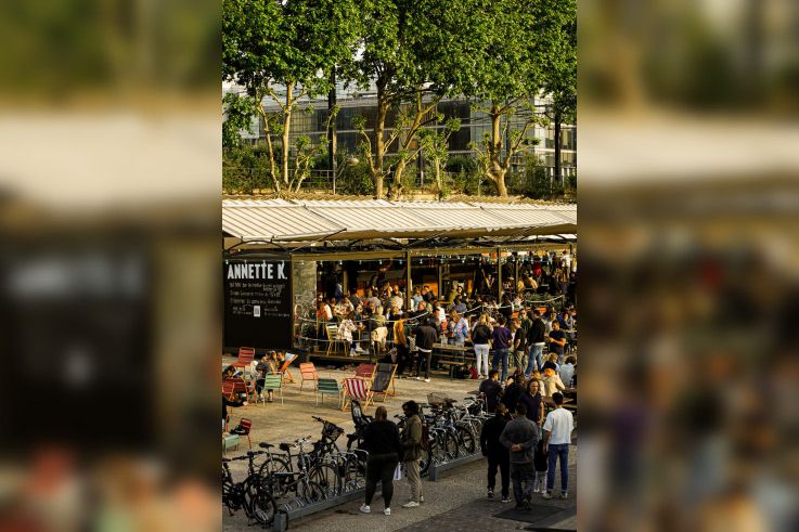 ANNETTE K PASSE EN MODE DOLCE VITA POUR LE MOIS DE MAI