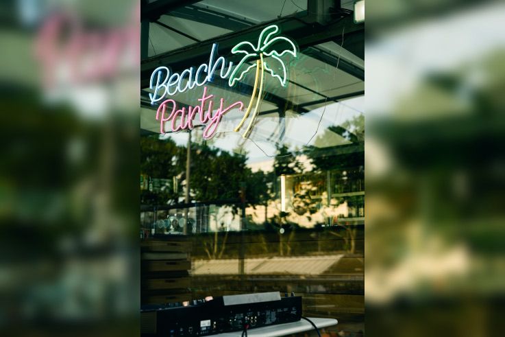 ANNETTE K PASSE EN MODE DOLCE VITA POUR LE MOIS DE MAI