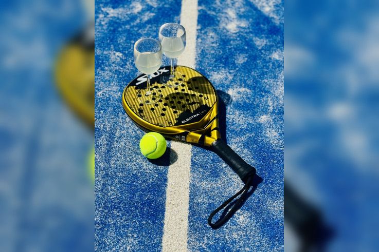 ANNETTE K PASSE EN MODE DOLCE VITA POUR LE MOIS DE MAI