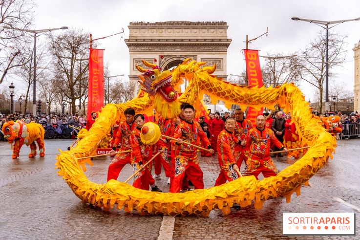 Défilé du Nouvel an chinois sur les Champs-Élysées 2026 - photos