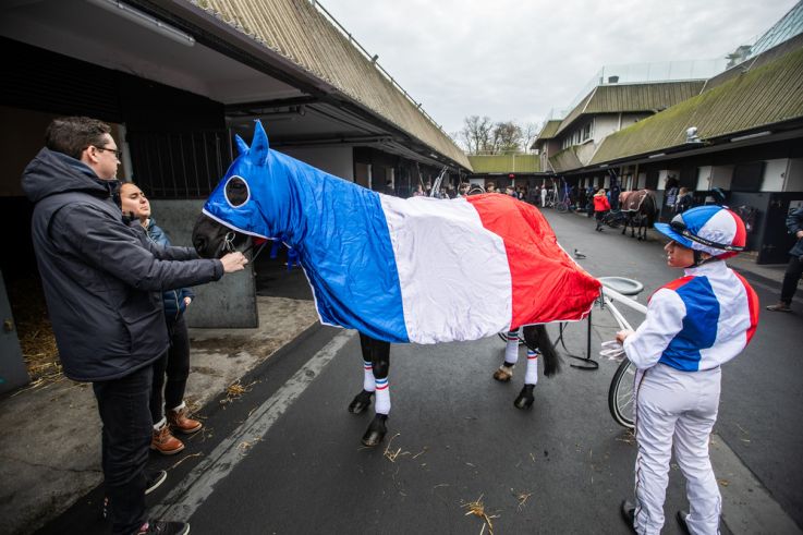 Carnavals de France à l’Hippodrome Paris-Vincennes : défilés, courses et Miss France 2026 - BV 20250209145608BV1 3236